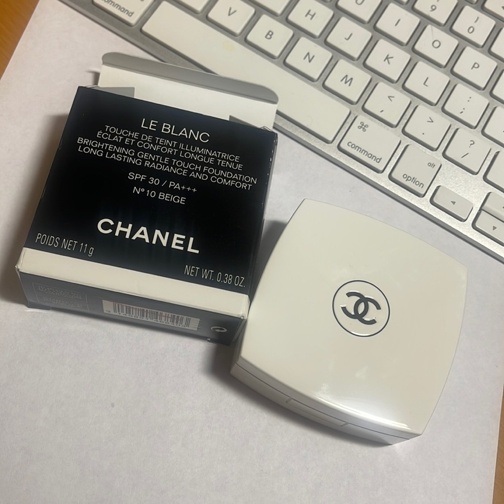 Chanel Le Blanc Cushion SOLD